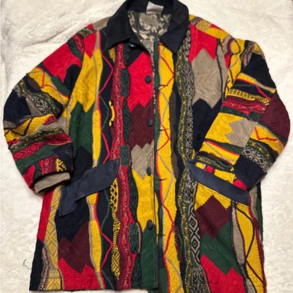 COOGI Knitwear Jacket Suede collar and pocket.